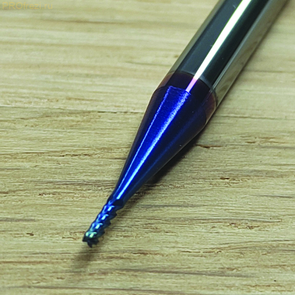 Спиральная твердосплавная фреза для стали Ø1*3*Ø4*50 Z4 покрытие NaCo Blue, HRC65, плоский торец, стружка вверх